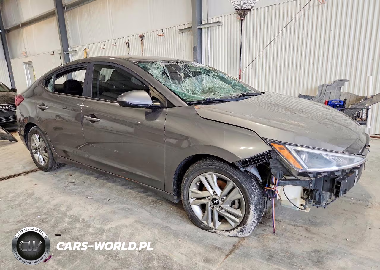 2020 Hyundai Elantra Sel VIN:5NPD84LF5LH536385 - 4