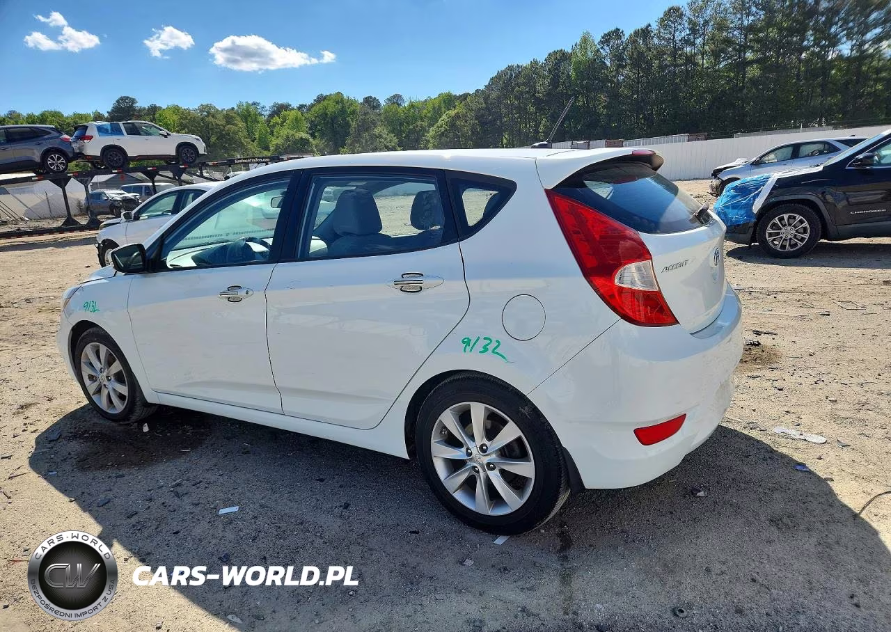 2013 Hyundai Accent Se VIN:KMHCU5AE7DU070274 - 2