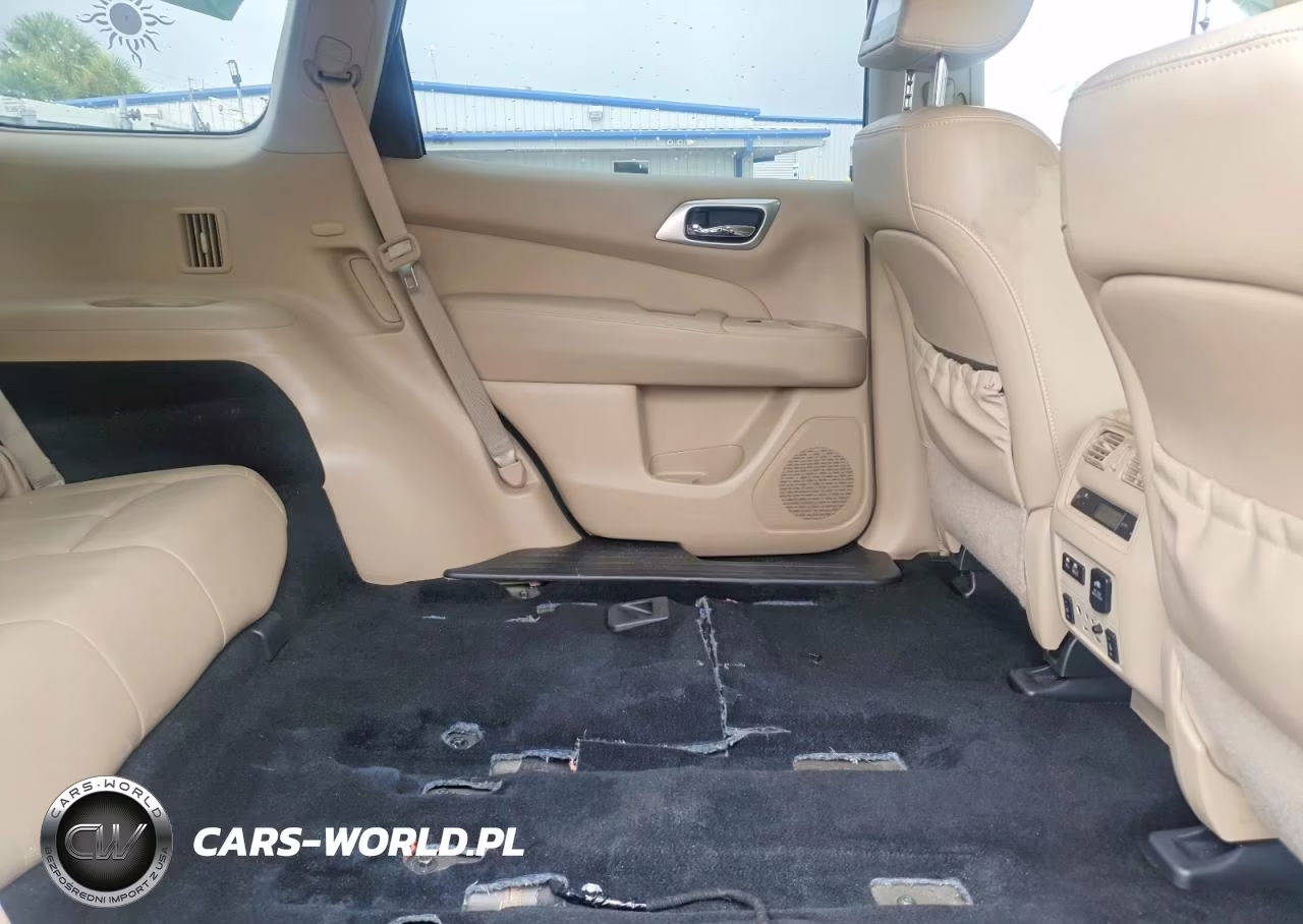 2019 Nissan Pathfinder Platinum VIN:5N1DR2MM9KC630094 - 11