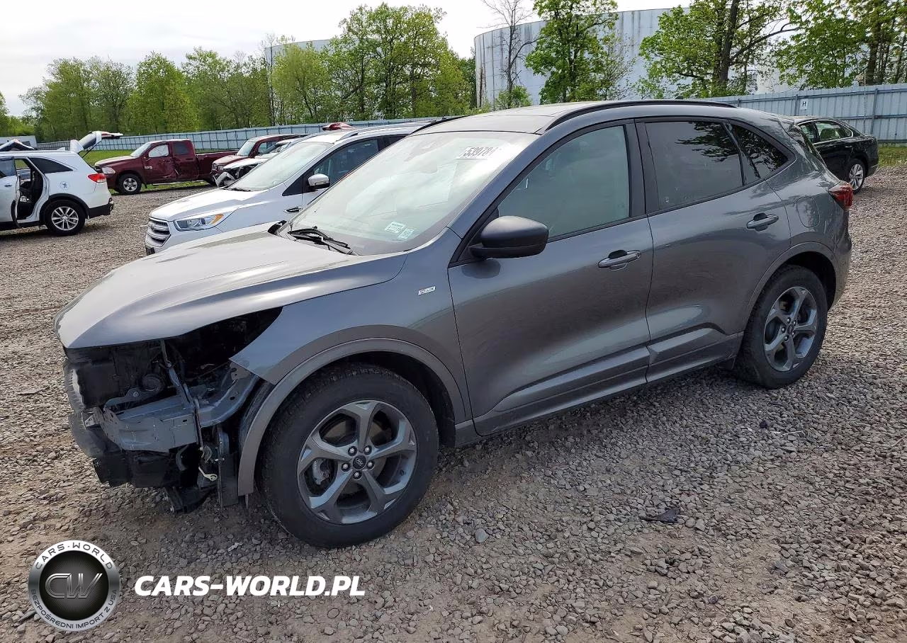2023 Ford Escape St Line – zdjęcie 1 z 13