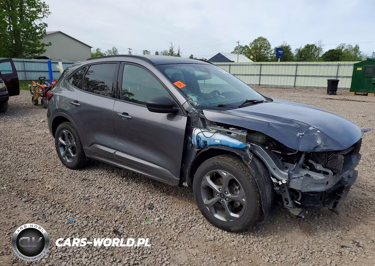 2023 Ford Escape St Line VIN:1FMCU9MN4PUB38747 - 4