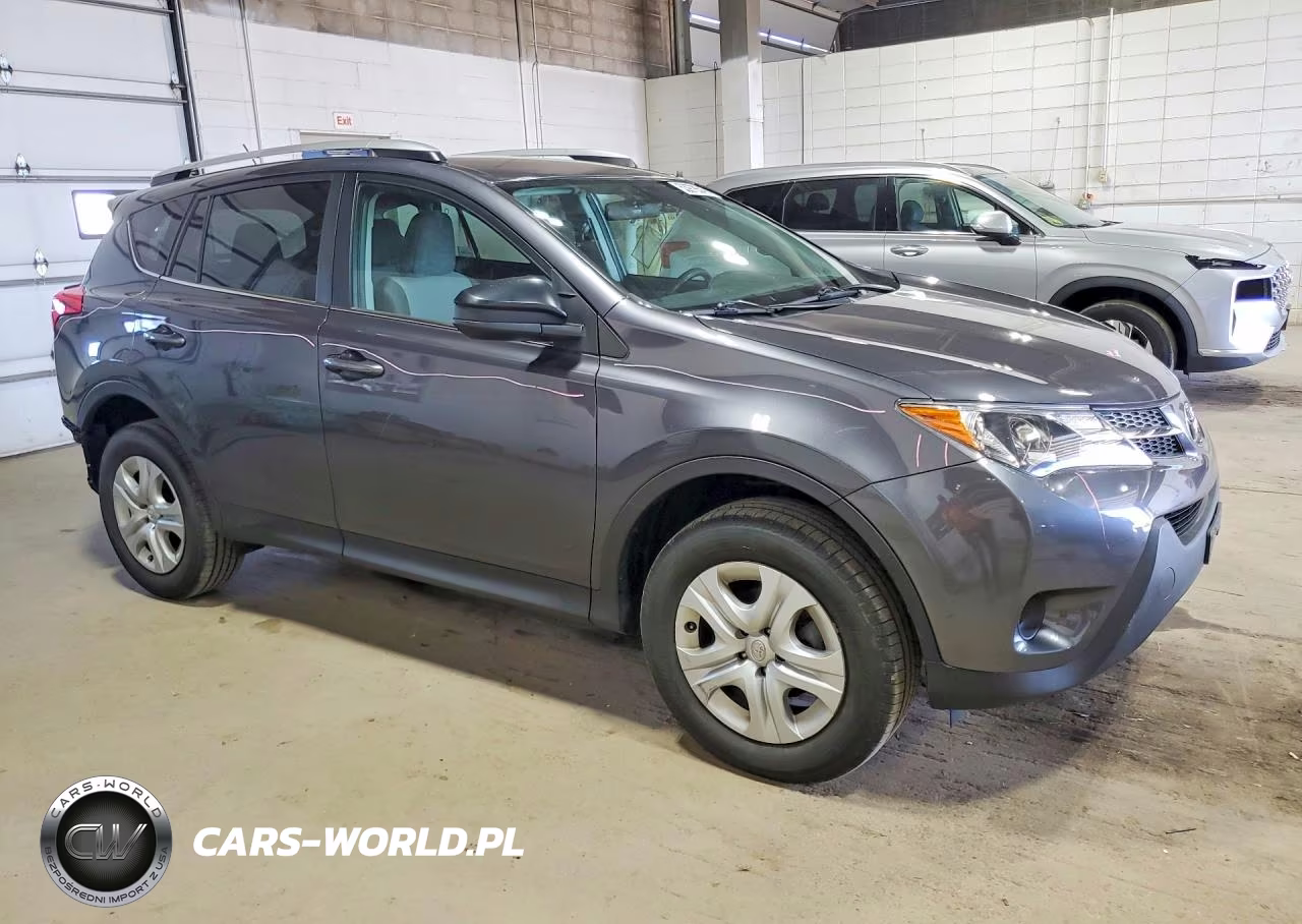 2015 Toyota Rav4 Le VIN:2T3BFREV8FW307257 - 4