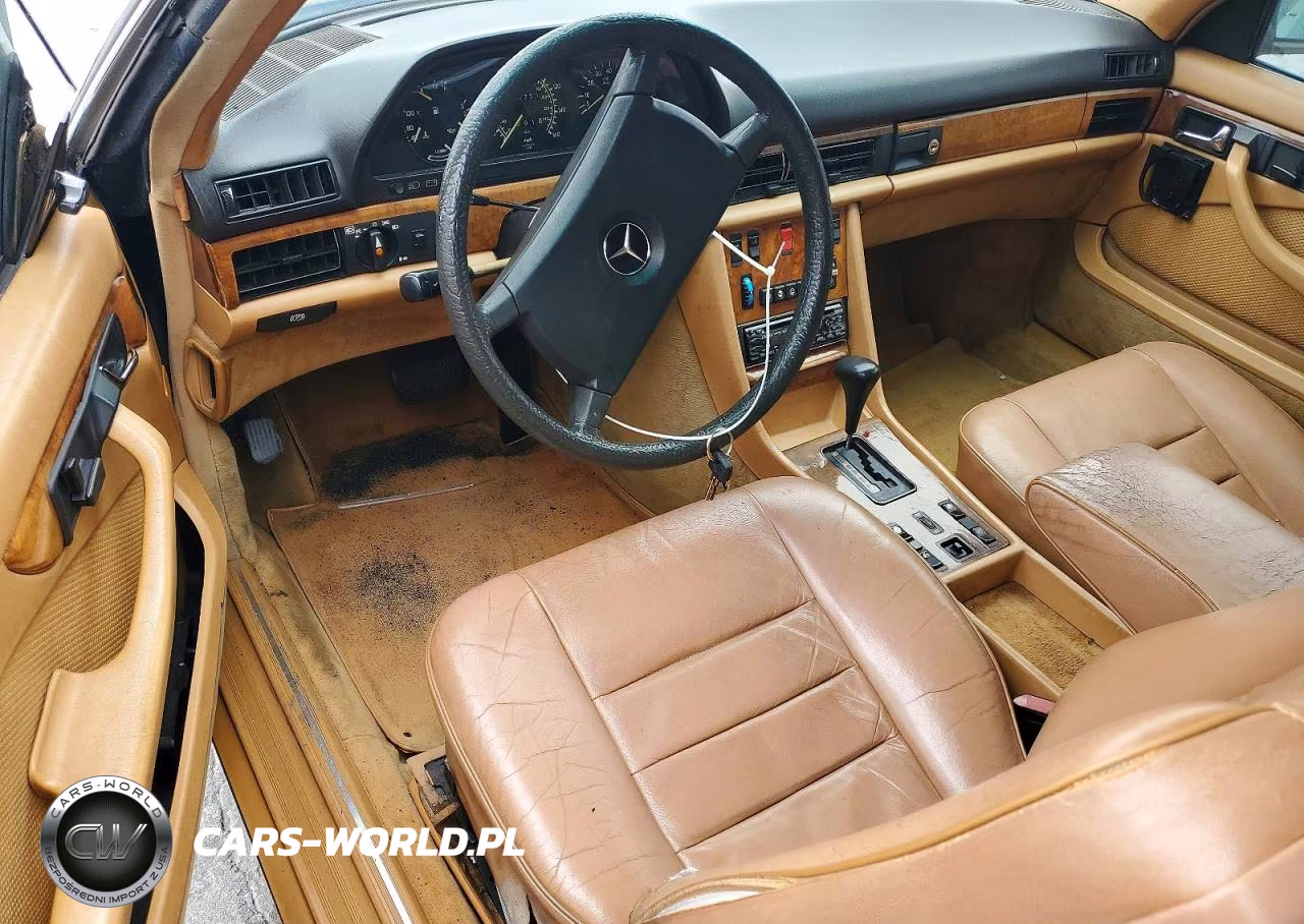 1983 Mercedes-Benz 380 Sec VIN:WDBCA43A8DB003971 - 8