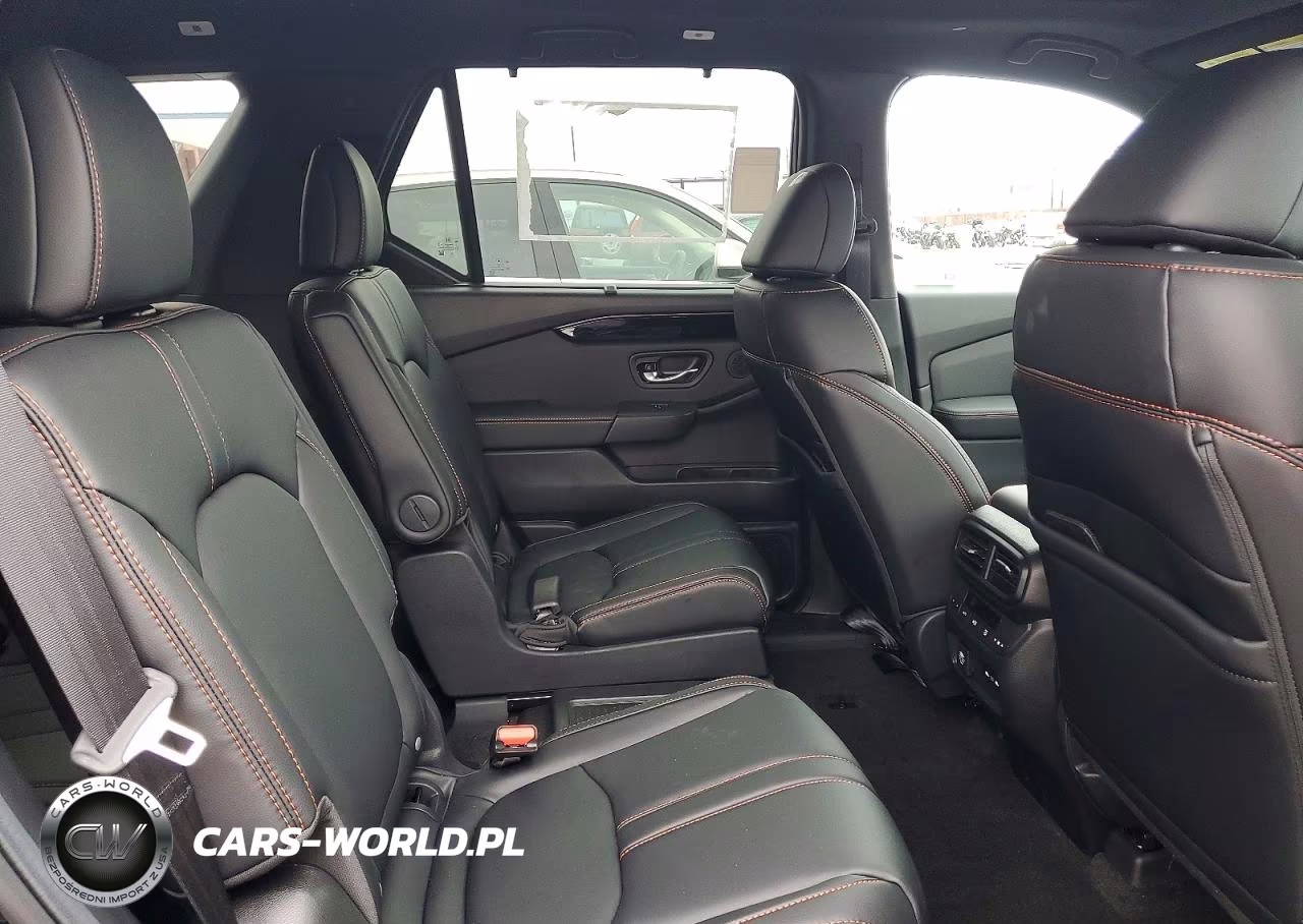 2025 Honda Pilot Trailsport VIN:5FNYG1H67SB173208 - 11