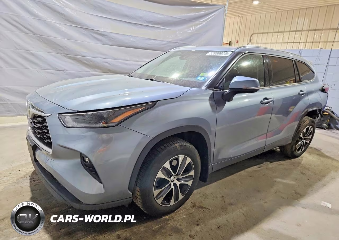 2021 Toyota Highlander Xle – zdjęcie 1 z 13