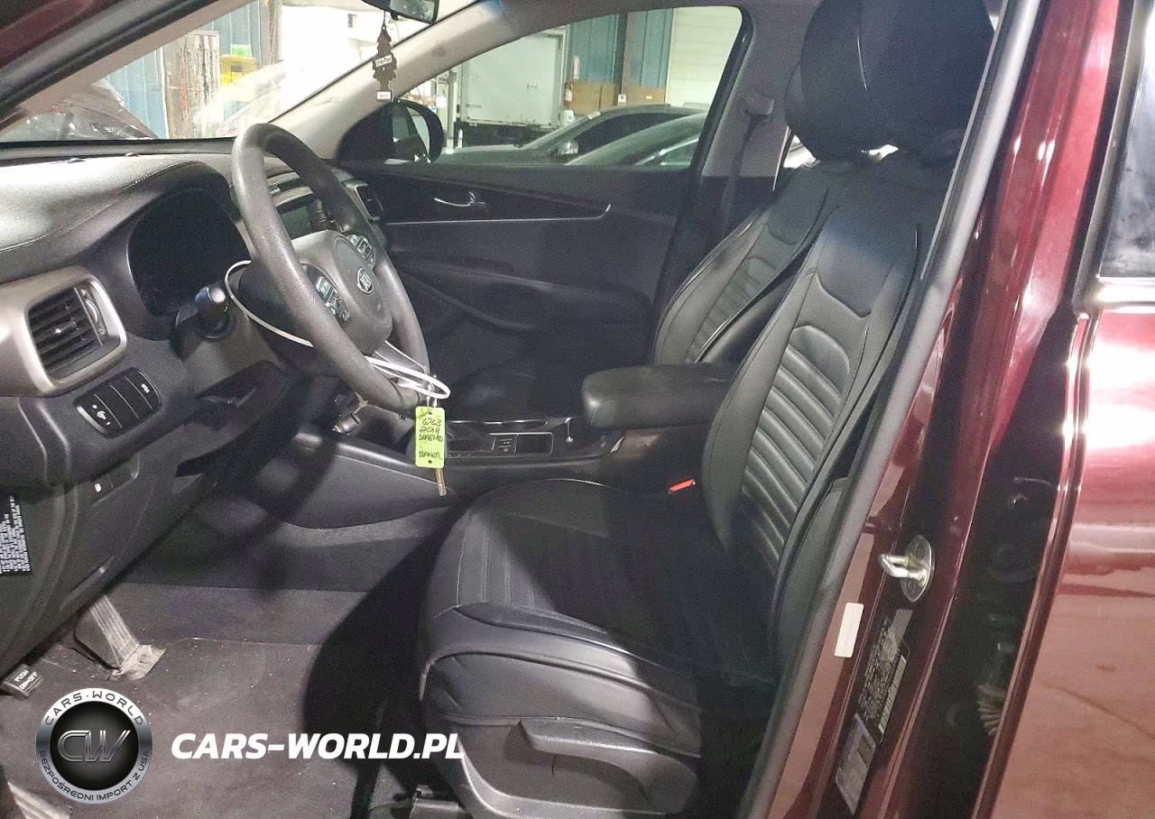 2018 Kia Sorento Lx VIN:5XYPGDA39JG396256 - 7