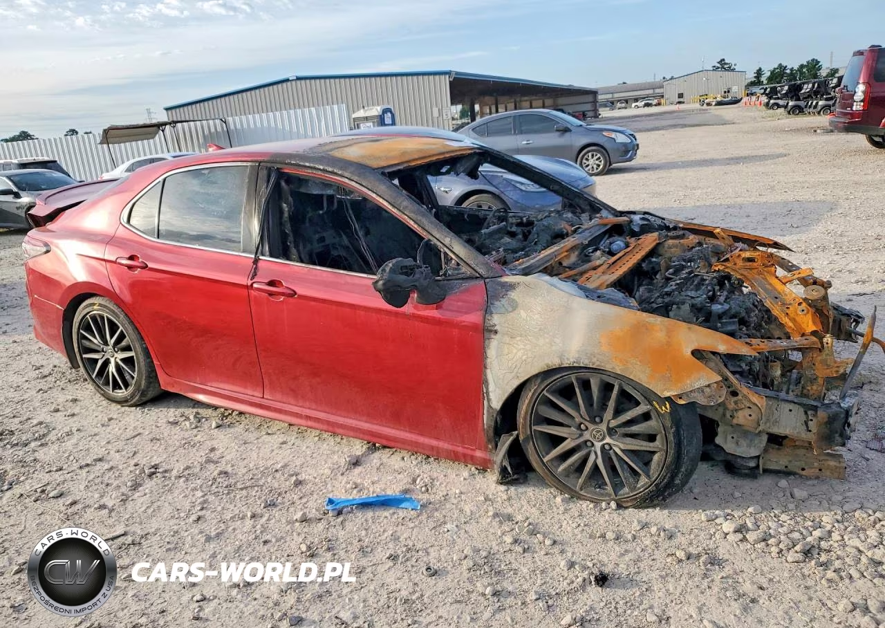 2022 Toyota Camry VIN:4T1T11AK0NU007431 - 4