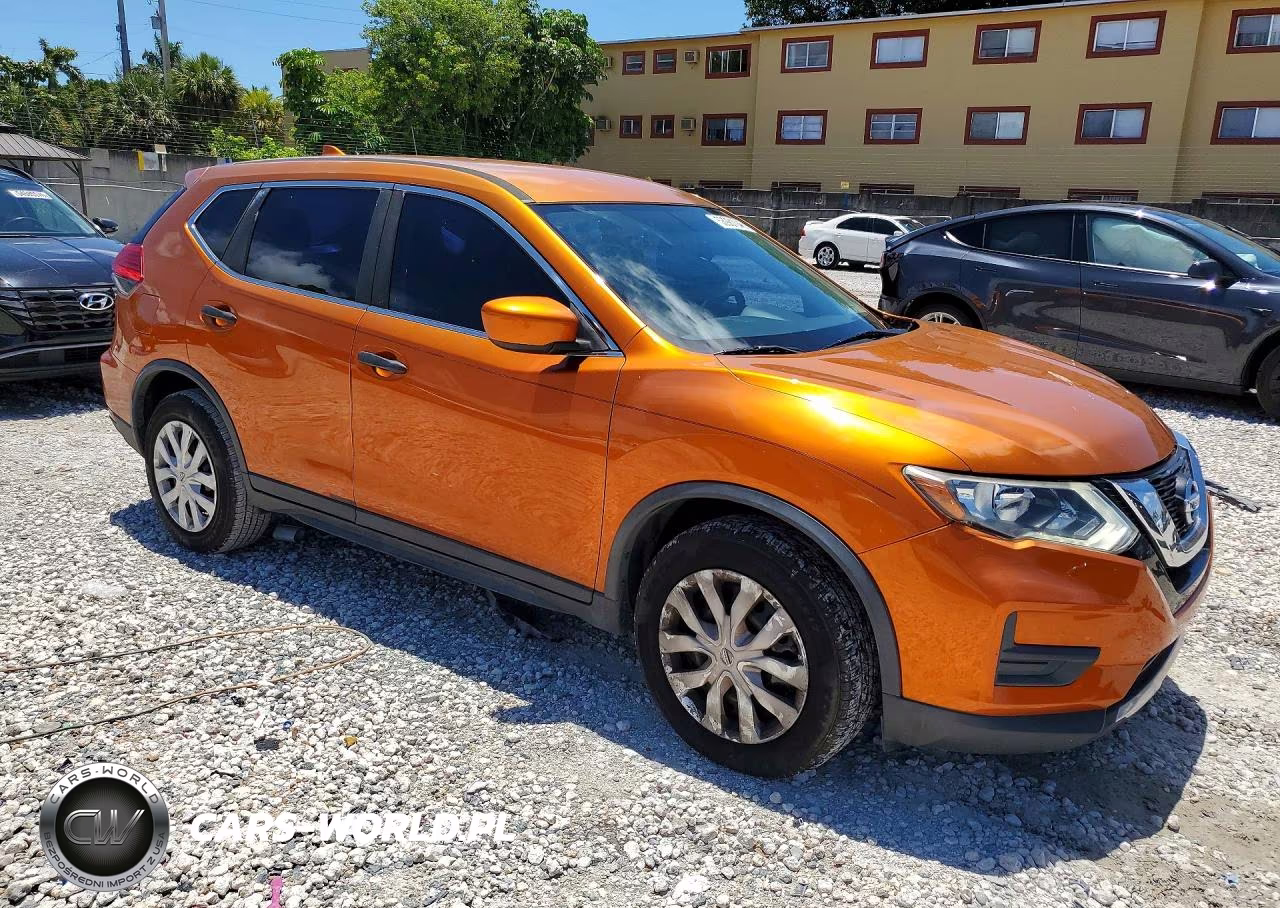 2017 Nissan Rogue S VIN:JN8AT2MT5HW384558 - 4