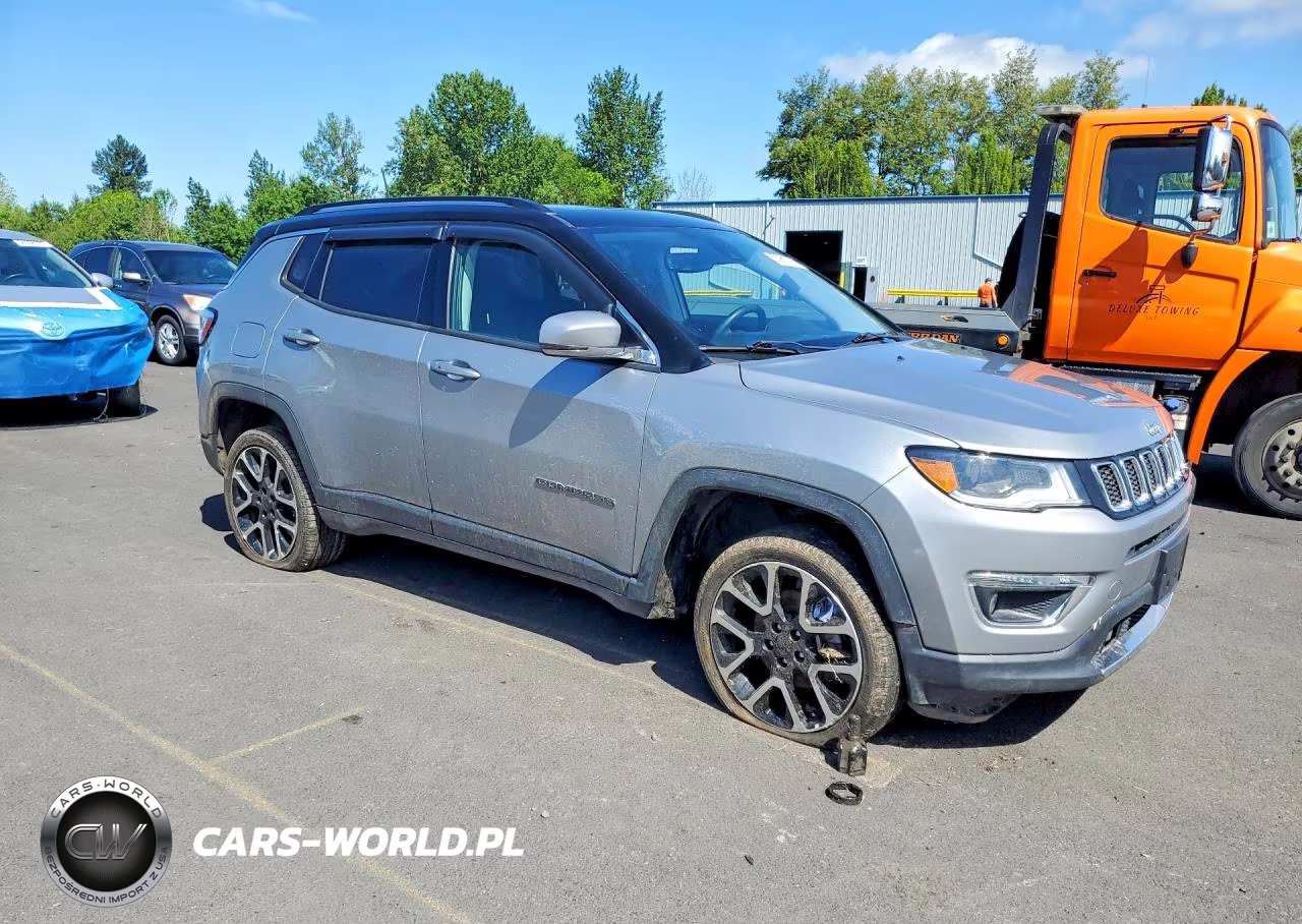 2018 Jeep Compass Limited VIN:3C4NJDCB9JT435420 - 4