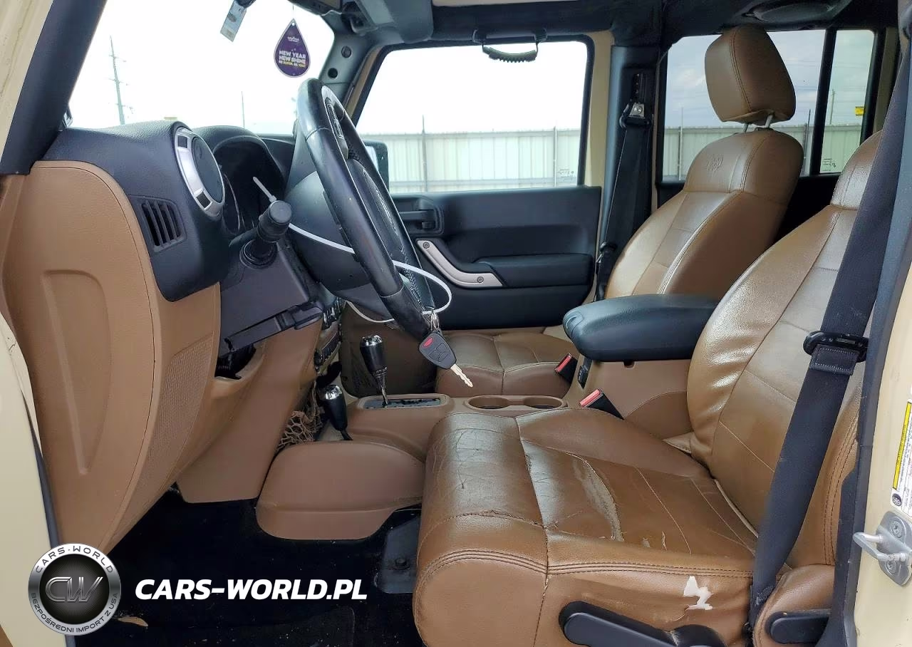 2011 Jeep Wrangler Unlimited Sahara VIN:1J4BA5H17BL632666 - 7