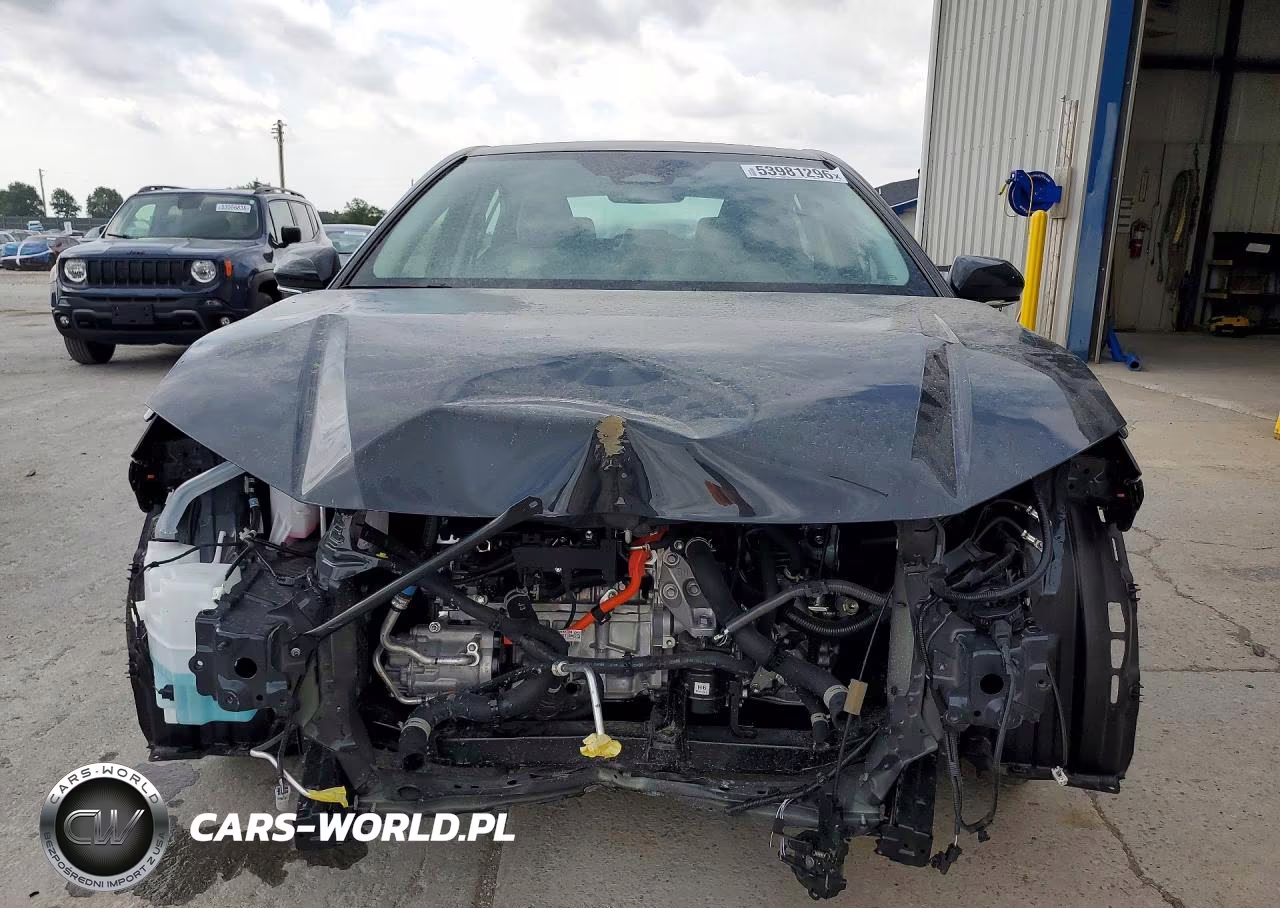 2026 Toyota Camry Xle VIN:4T1DAACK5TU728892 - 5