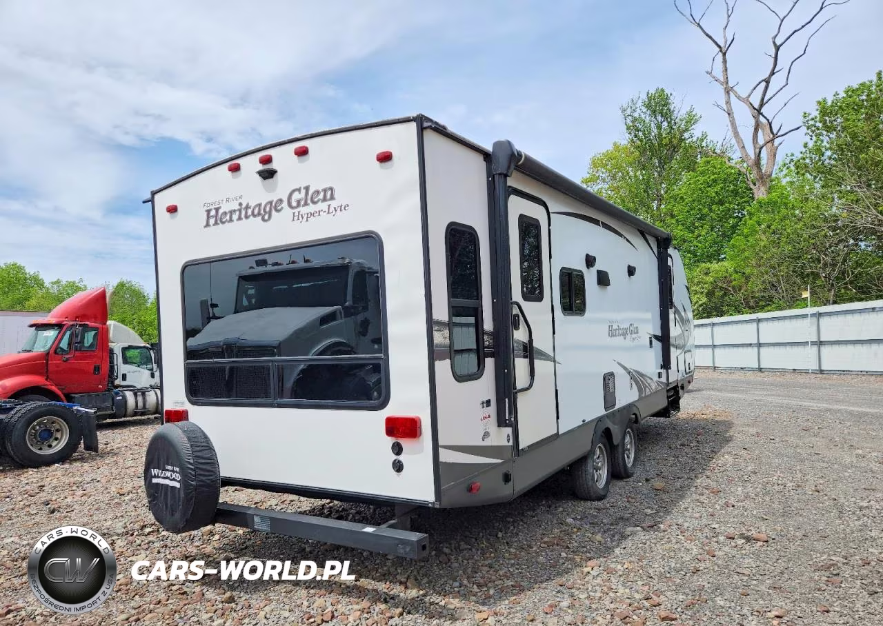 2018 Forest River Hyper Lite Camper VIN:4X4TWBB25JU016978 - 4