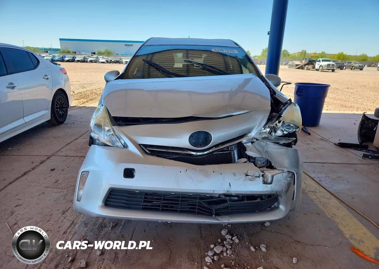 2014 Toyota Prius V Three VIN:JTDZN3EU9EJ008654 - 5