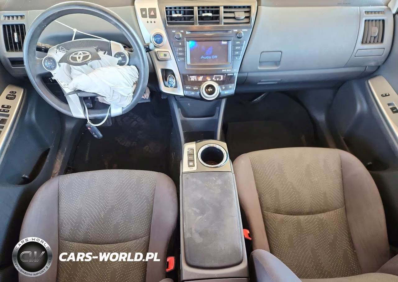 2014 Toyota Prius V Three VIN:JTDZN3EU9EJ008654 - 8
