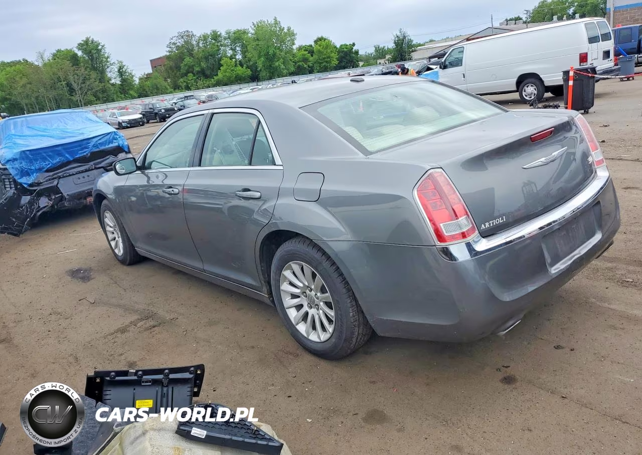 2012 Chrysler 300 VIN:2C3CCAAG9CH138419 - 2