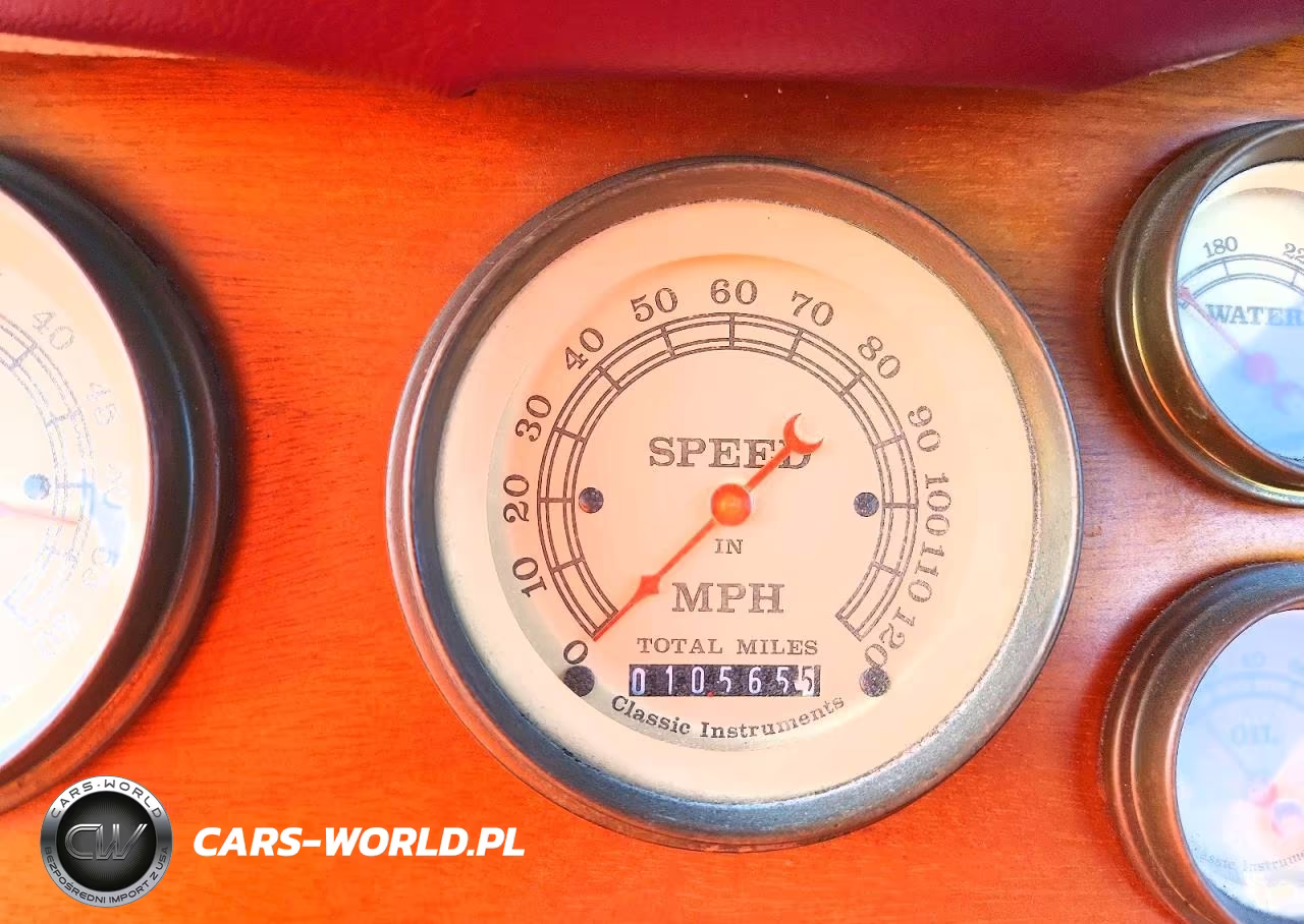 1984 Mercedes-Benz 2 Door Sed VIN:B7729 - 9