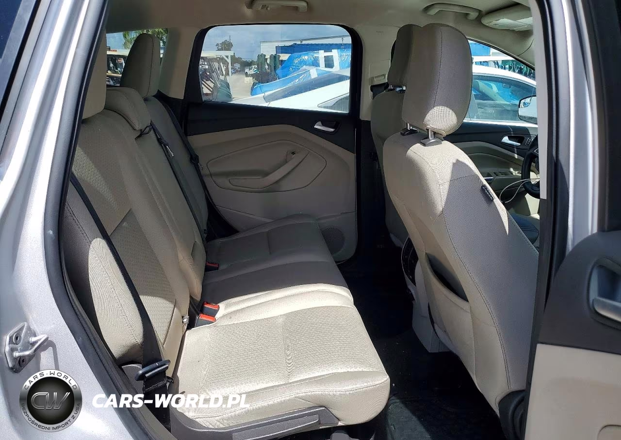 2019 Ford Escape Se VIN:1FMCU0GD6KUC35472 - 10