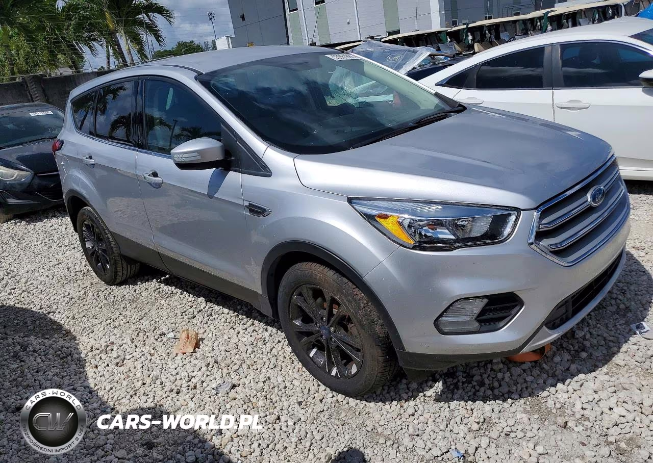 2019 Ford Escape Se VIN:1FMCU0GD6KUC35472 - 4