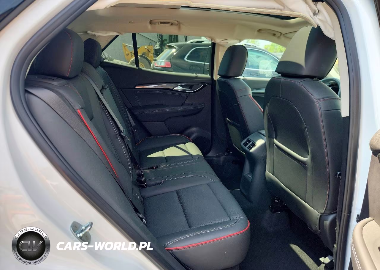 2023 Buick Envision Essence VIN:LRBFZNR43PD076011 - 11