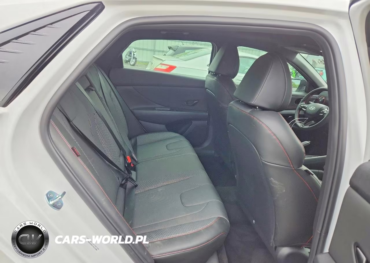 2026 Hyundai Elantra N Line VIN:KMHLR4DFXTU111589 - 10