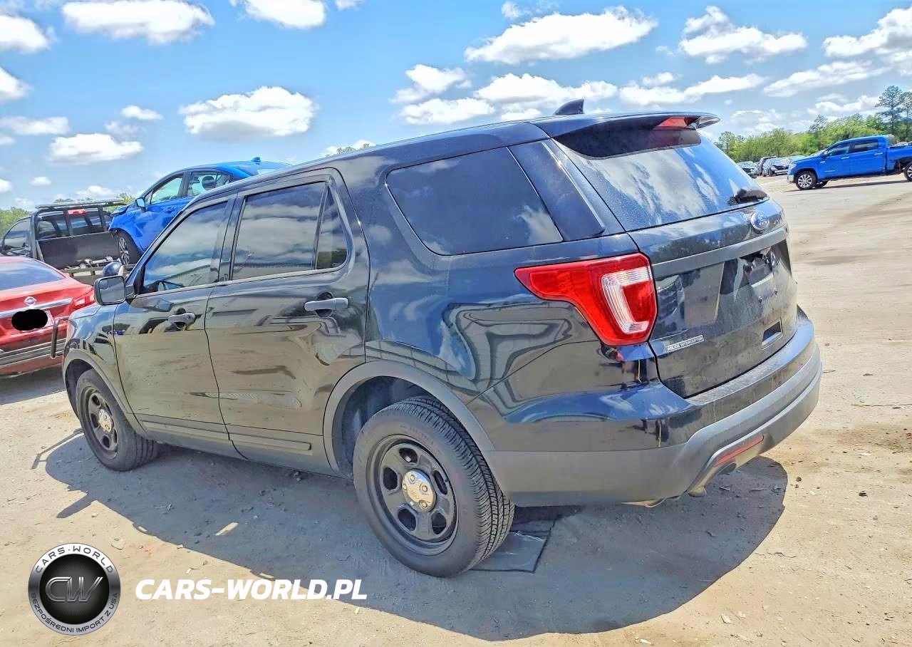 2016 Ford Explorer Police Interceptor VIN:1FM5K8AR0GGC67633 - 2