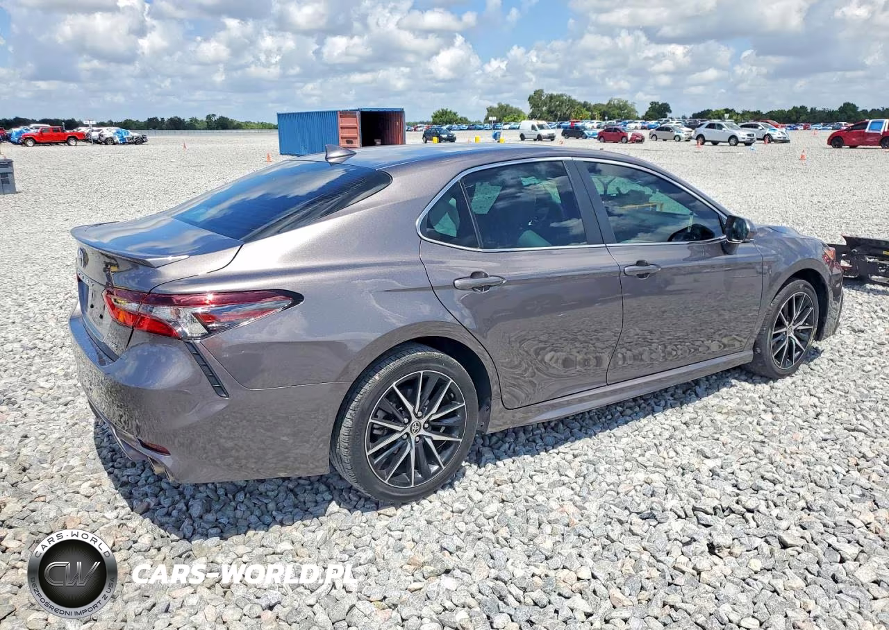 2024 Toyota Camry Se VIN:4T1T11AK9RU840201 - 3