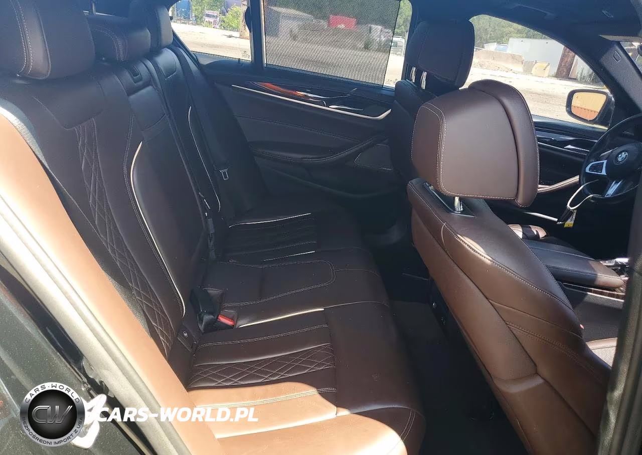 2020 BMW M550Xi VIN:WBAJS7C05LCD53856 - 10