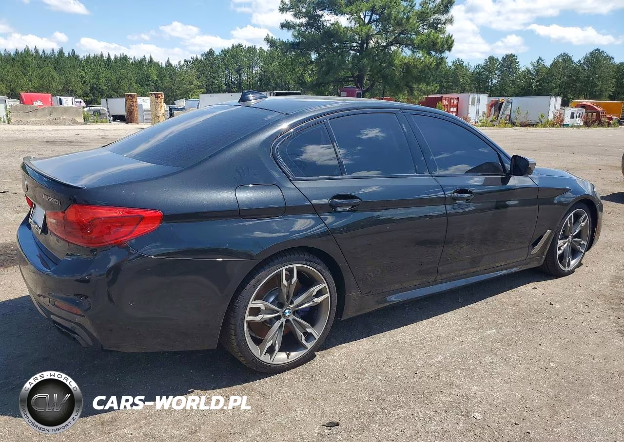 2020 BMW M550Xi VIN:WBAJS7C05LCD53856 - 3