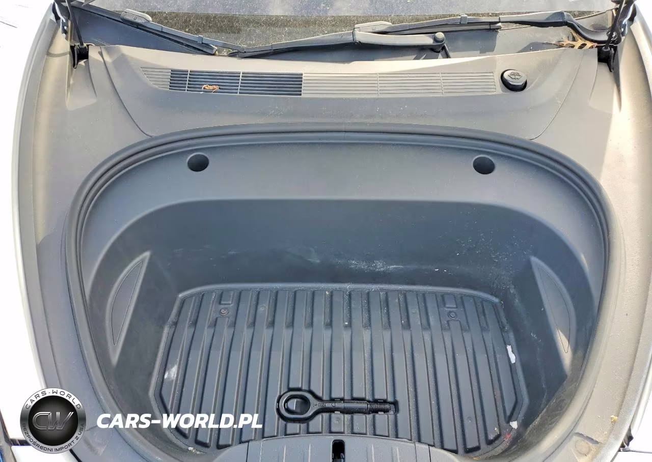 2023 Tesla Model 3 VIN:5YJ3E1EA6PF430844 - 11