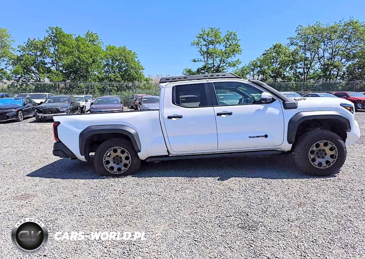 2024 Toyota Tacoma Trailhunter Hv VIN:3TYLF5LN9RT005048 - 15