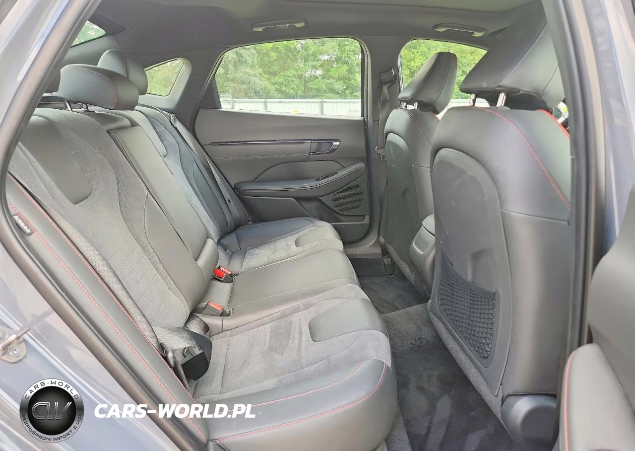 2024 Hyundai Sonata N Line VIN:KMHL54JC9RA373913 - 10