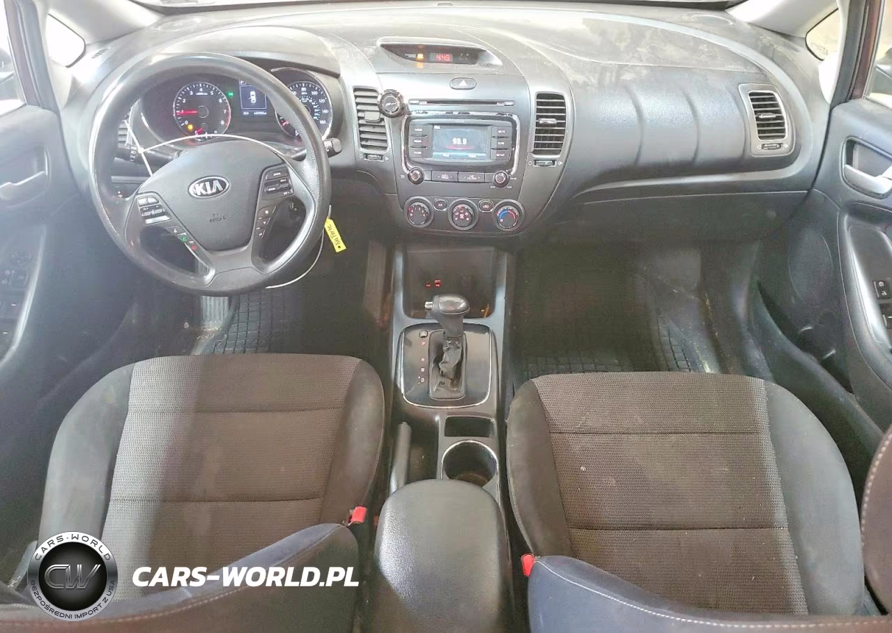 2018 Kia Forte Lx VIN:3KPFK4A76JE270432 - 8