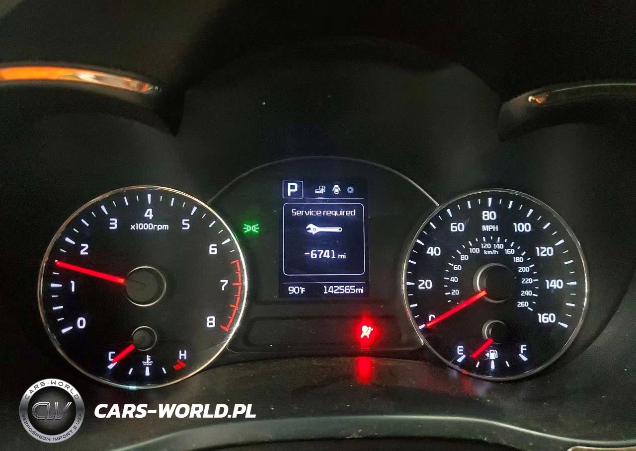 2018 Kia Forte Lx VIN:3KPFK4A76JE270432 - 9