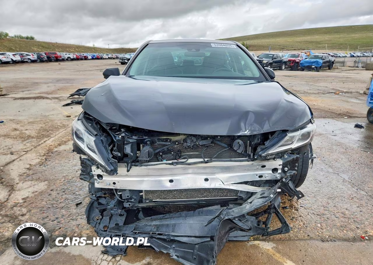 2018 Toyota Camry Se VIN:4T1B11HK2JU620579 - 5