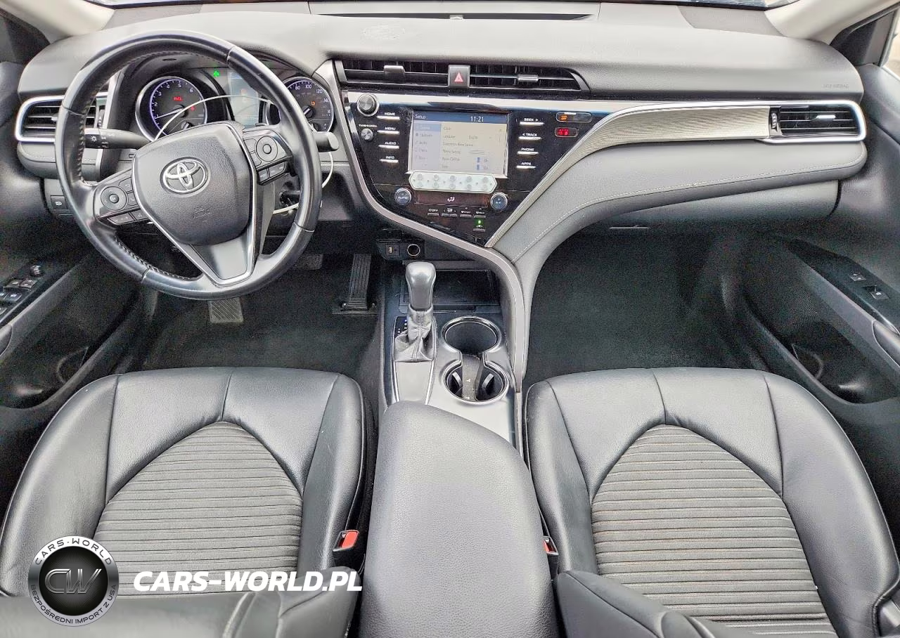2018 Toyota Camry Se VIN:4T1B11HK2JU620579 - 8