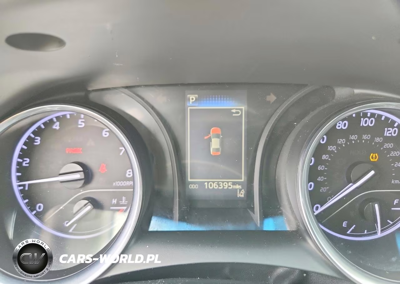 2018 Toyota Camry Se VIN:4T1B11HK2JU620579 - 9