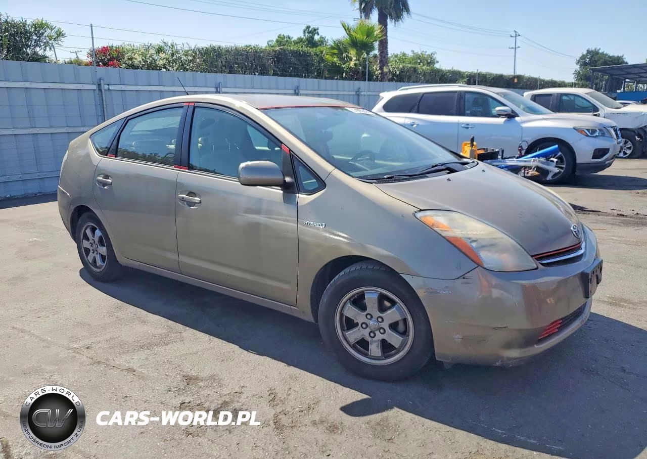 2008 Toyota Prius Base VIN:JTDKB20U083328725 - 4