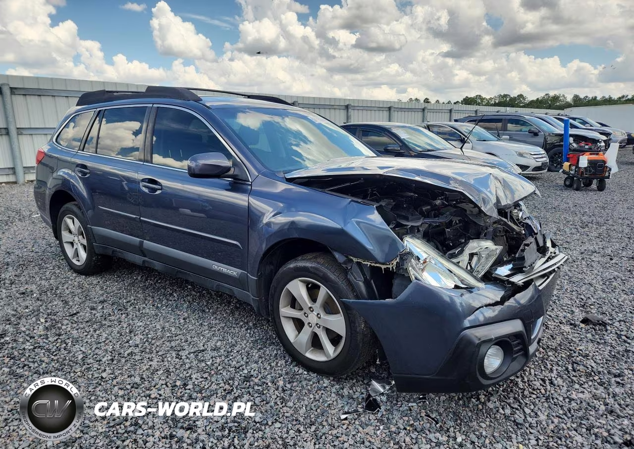 2014 Subaru Outback 2.5I Premium VIN:4S4BRBDC4E3301824 - 4