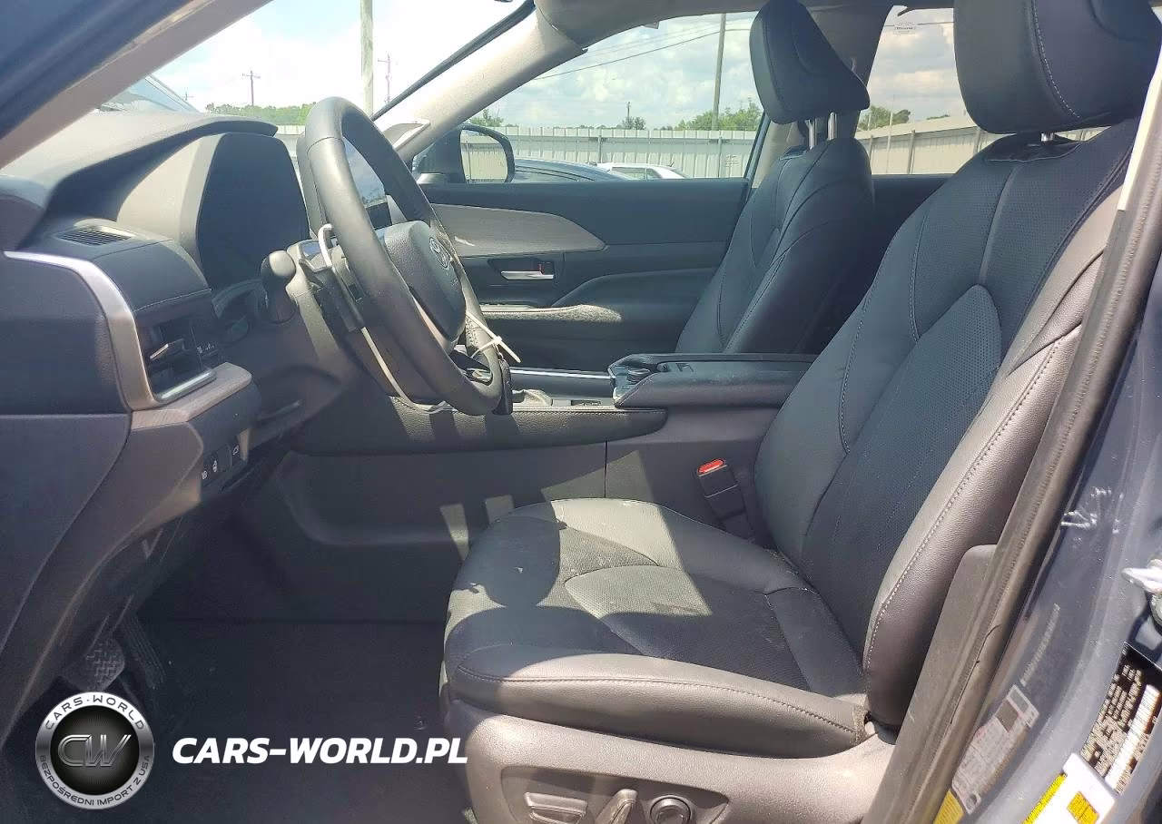 2024 Toyota Grand Highlander Platinum VIN:5TDAAAB57RS038769 - 7