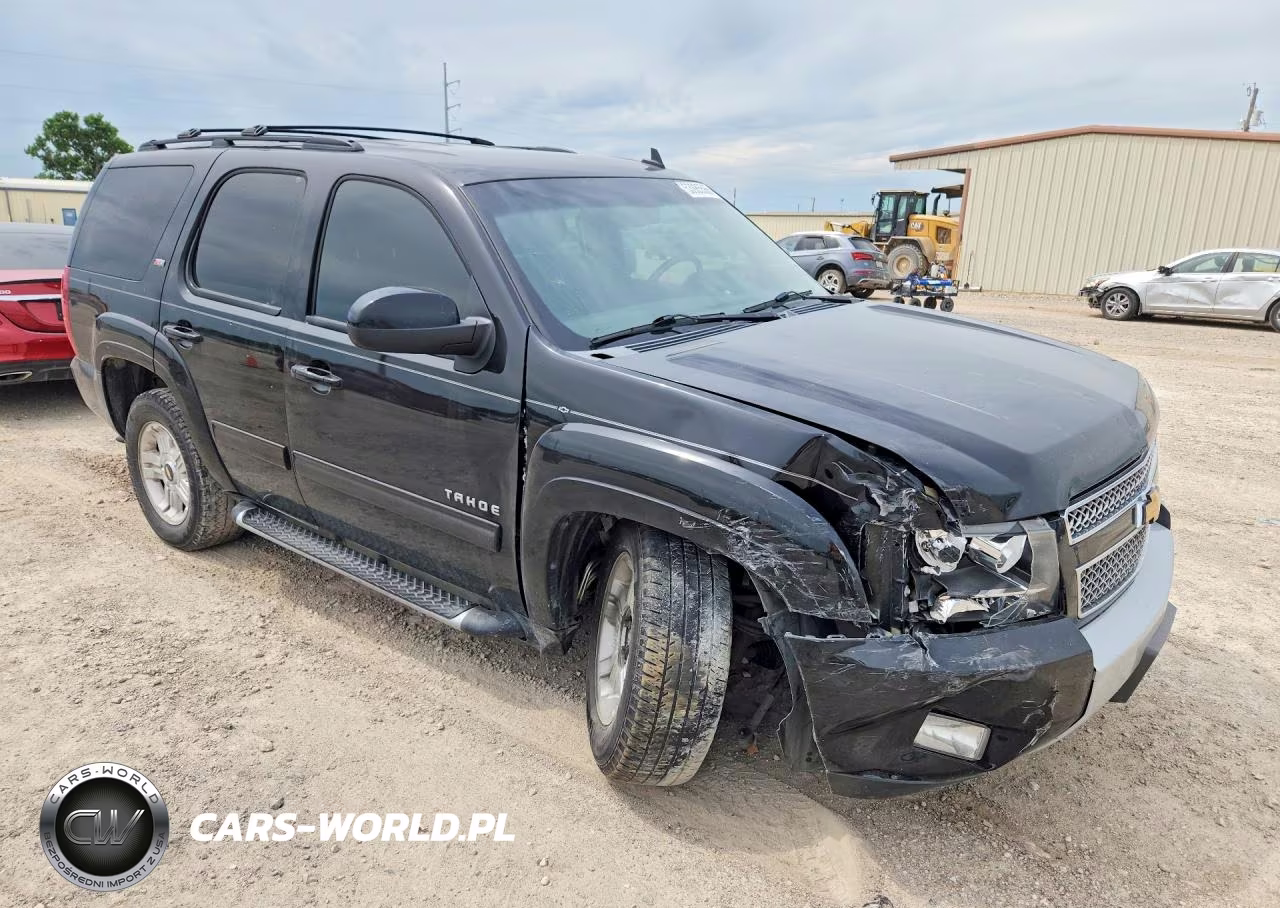 2013 Chevrolet Tahoe K1500 Lt VIN:1GNSKBE00DR179544 - 4