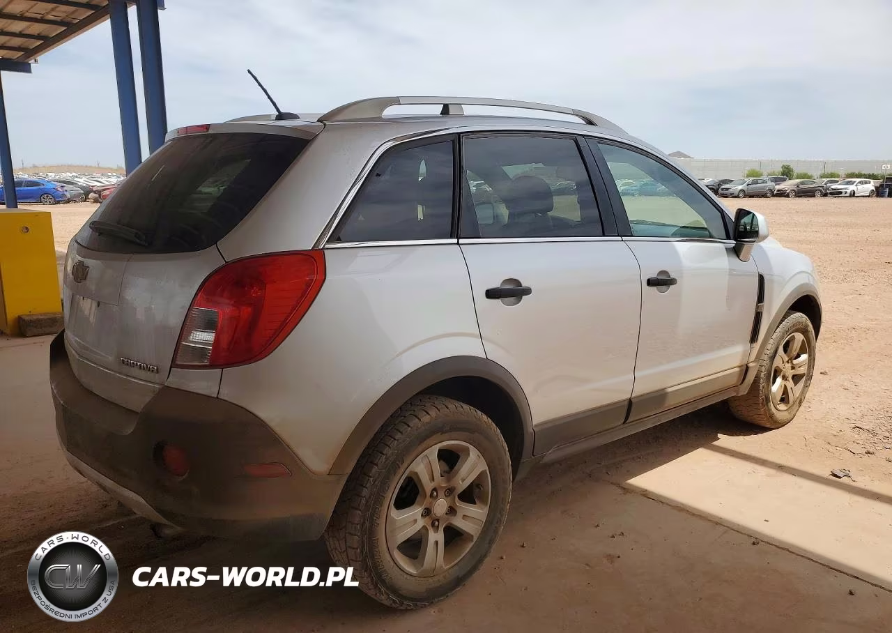 2013 Chevrolet Captiva Ls VIN:3GNAL2EK2DS636569 - 3