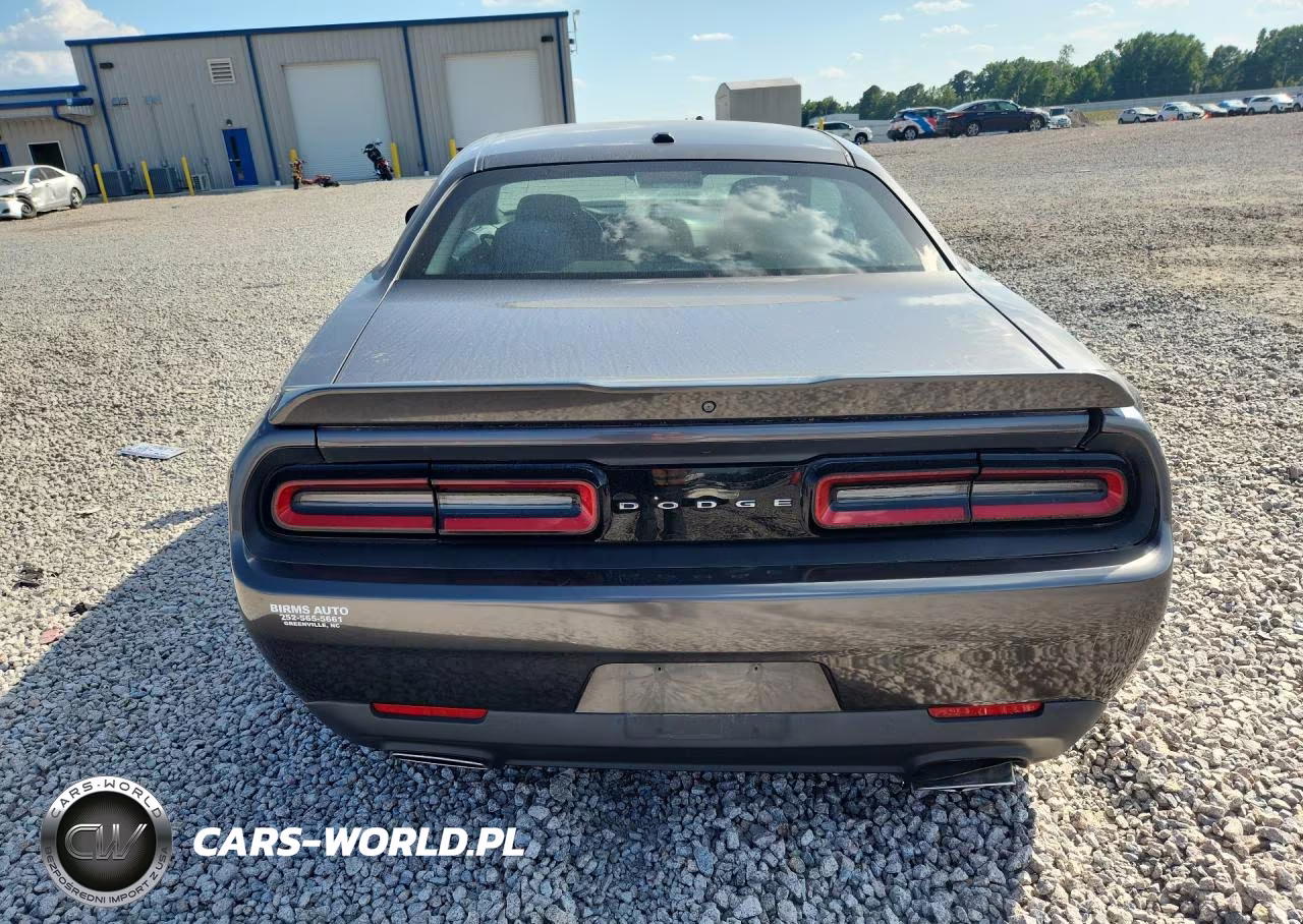 2019 Dodge Challenger Sxt VIN:2C3CDZAGXKH616082 - 6