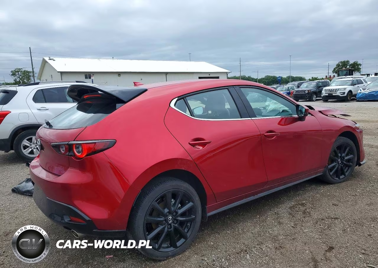 2026 Mazda 3 Premium VIN:JM1BPAML6T1859803 - 3