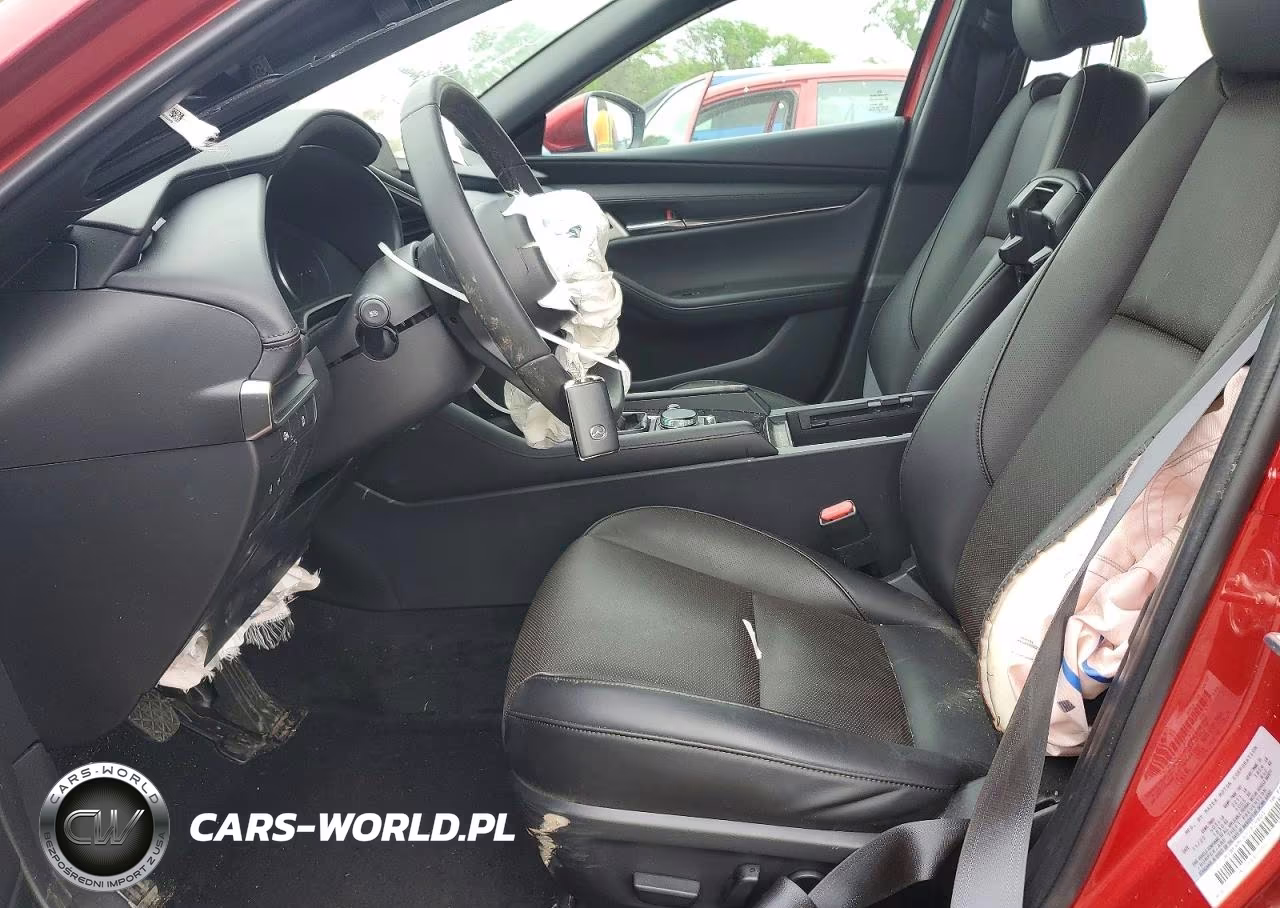 2026 Mazda 3 Premium VIN:JM1BPAML6T1859803 - 7