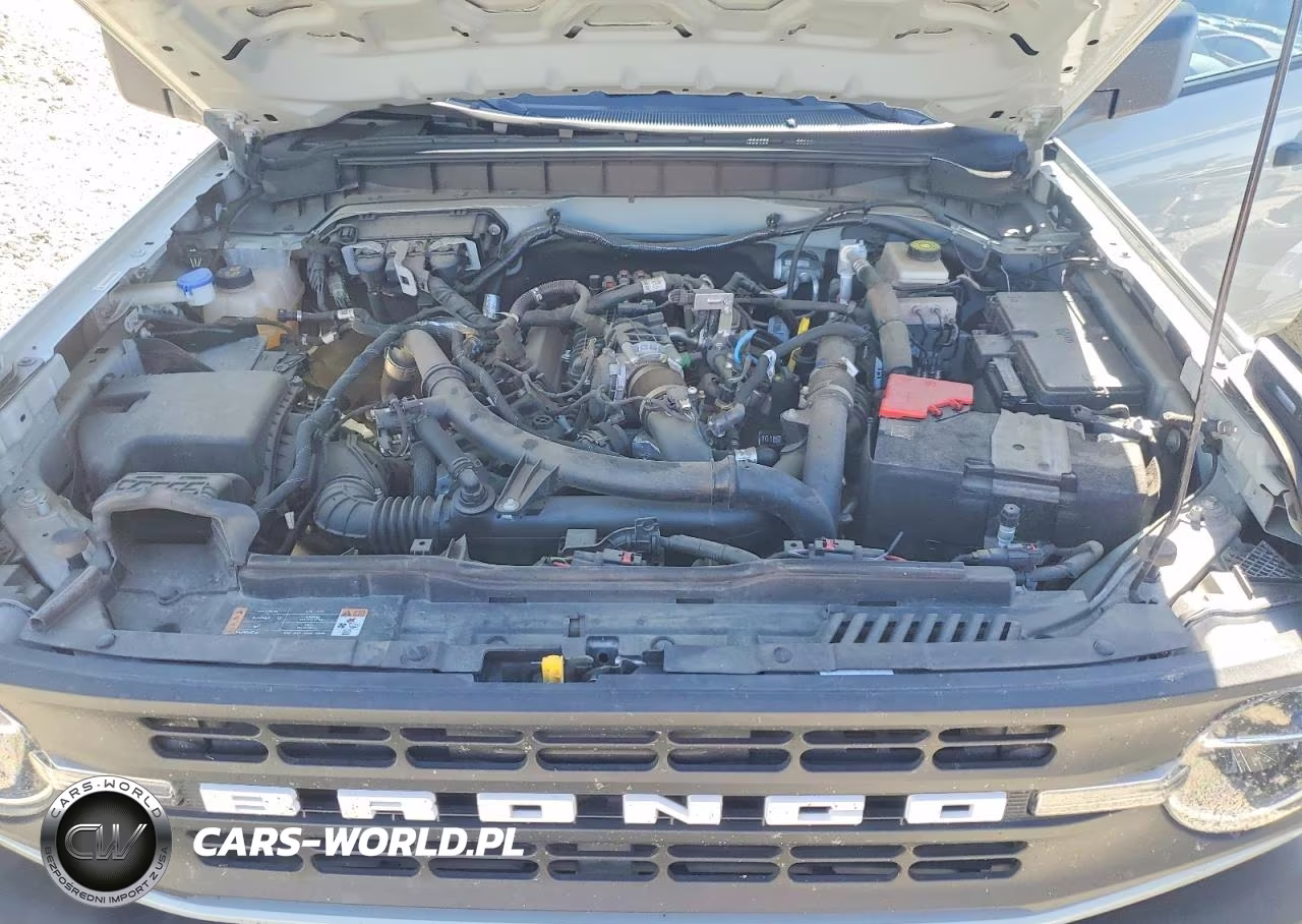 2022 Ford Bronco Base VIN:1FMEE5DP9NLB07366 - 12