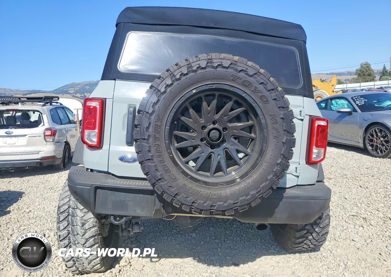 2022 Ford Bronco Base VIN:1FMEE5DP9NLB07366 - 6