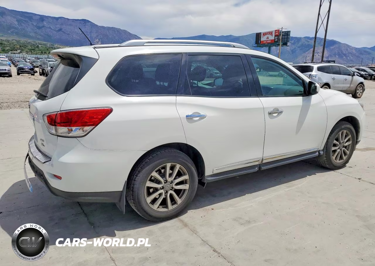 2016 Nissan Pathfinder Sl VIN:5N1AR2MM4GC613908 - 3