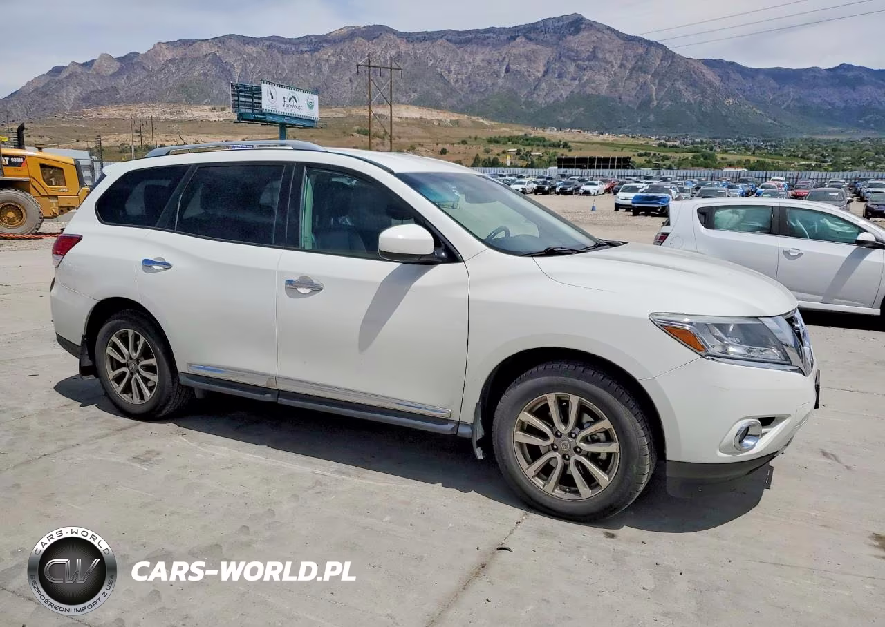 2016 Nissan Pathfinder Sl VIN:5N1AR2MM4GC613908 - 4