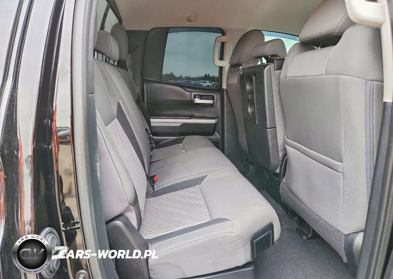 2017 Toyota Tundra Sr5 VIN:5TFUY5F11HX640387 - 10