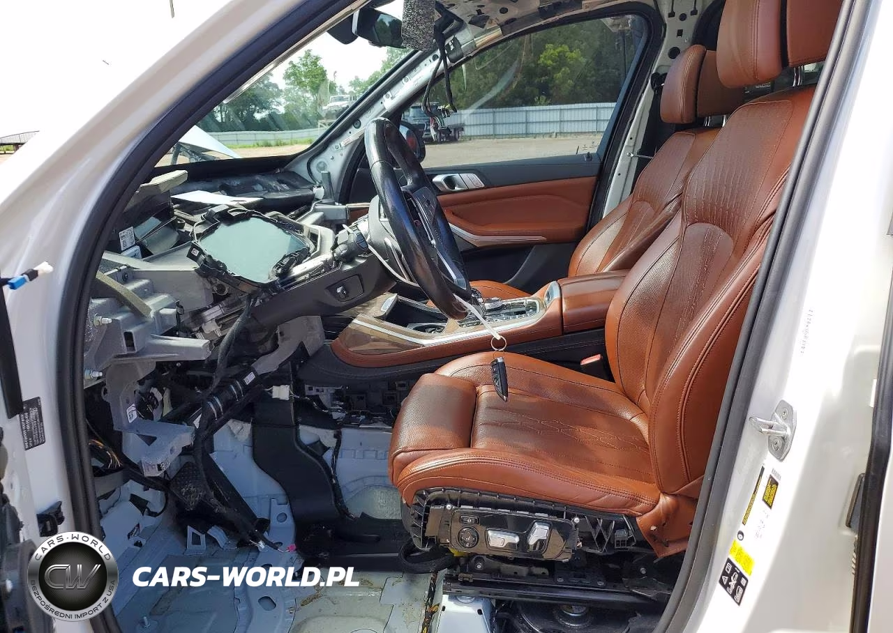 2020 BMW X7 xDrive40I VIN:5UXCW2C06L9B99267 - 7